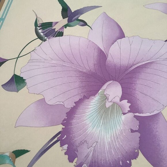 LÉONARD PARIS Purple Floral BIRD Print Scarf Silk Italy 34.5"-33.5" EX COND - Picture 6 of 11